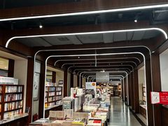 -尔雅书店(太原金广大厦店)