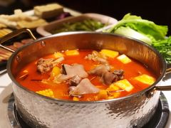 酸汤猪手火锅-小街猪手(团结湖店)