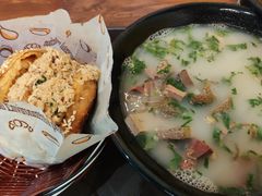 -万红路羊汤烧饼店(将台路店)