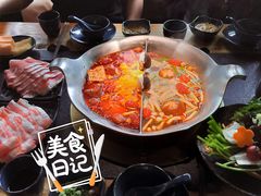 -湊湊火锅·茶憩(南京东路悦荟店)