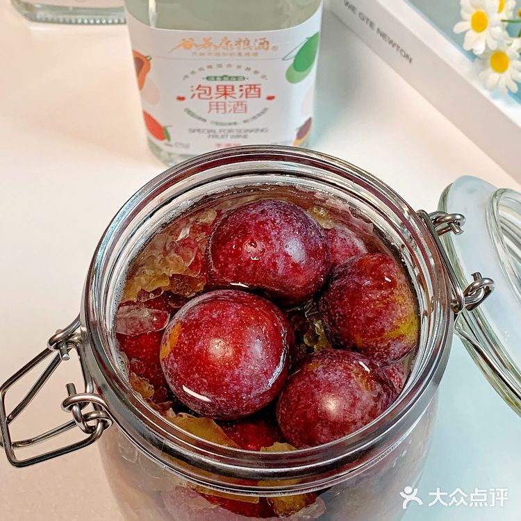 超好喝的李子酒，在家就能泡，巨简单