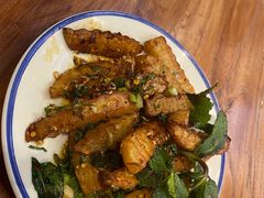 -云阿蛮云南生烫牛肉米线(奉贤路店)