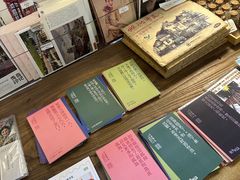 -良友书坊(安徽路店)