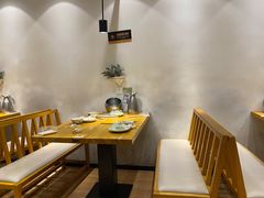 用餐区-丁记盐蘸牛肉·新杭菜(河东路店)