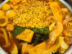 海鲜年糕火锅-米字旁先锋韩餐(茂业天地店)