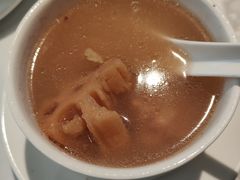 藕汤-费大厨辣椒炒肉(高铁吾悦广场店)