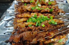 Guizhou-Style Grilled Fresh Beef Intestines