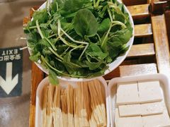 -快活林酸汤鱼鲜品火锅店(甲秀楼店)