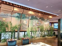 -八府香鸭·啫啫煲(华山路店)