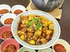 -小饕荟雅安贡椒鱼鲜馆(广福桥店)
