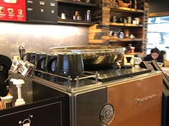 -星巴克臻选(青岛麦凯乐分店)