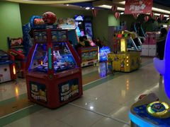 -爱玩嘉年华(江北一店)