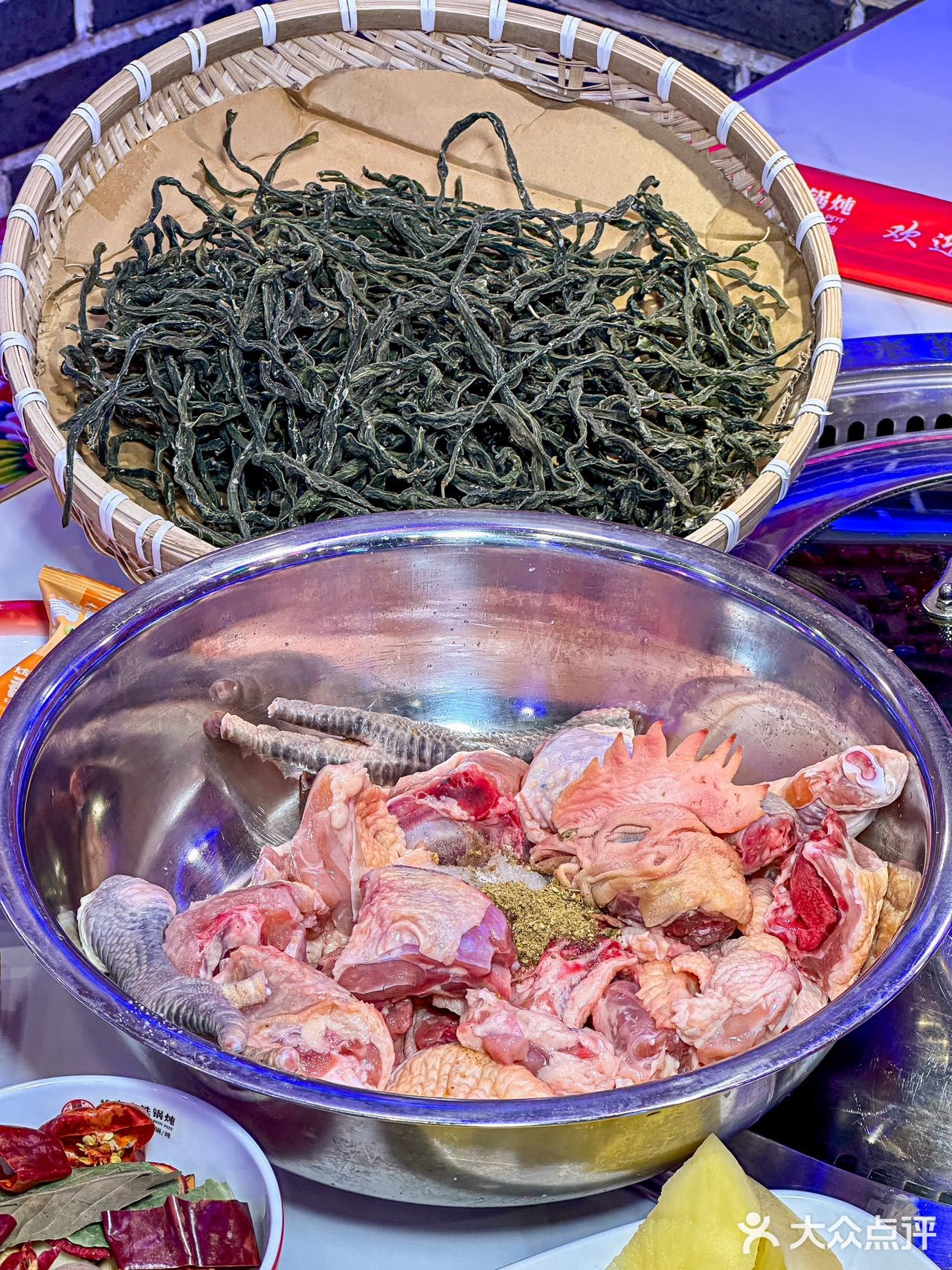 铁锅炖，东北味道扑面而来，好吃到忘不掉！