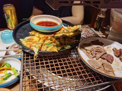 -明洞阿姨·韩式酱蟹烤肉·创意料理(三元桥店)