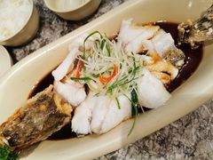 油淋鲈鱼-鹿港小镇(霄云店)