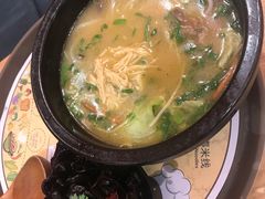 -妈妈故事米线(市府恒隆店)
