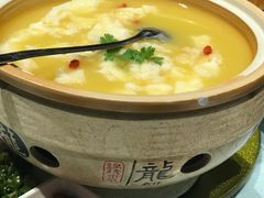 -白玉兰酒店(上海田子坊马当路地铁站店)