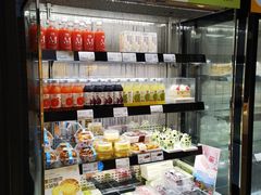 -皇冠幸福里动物奶油生日蛋糕(龙阳村地铁站店)