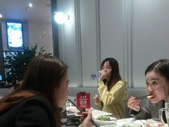 -港丽餐厅(高德置地店)