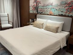 -广东大厦酒店(广州北京路步行街纪念堂地铁站店)