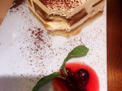 -必胜客(珠海路店)