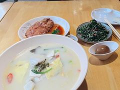 -玖鲜小笼(中山广场店)