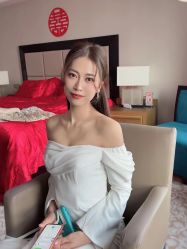 -禧嫁茗品设计师婚纱集成馆