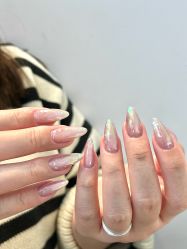 -手牵手美甲
