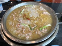 -老来福·非遗酸汤兔(凯旋路店)