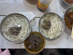 -小倪羊肉米线馆