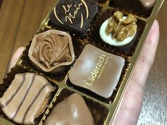 -Laderach 莱德拉(上海环贸iapm店)