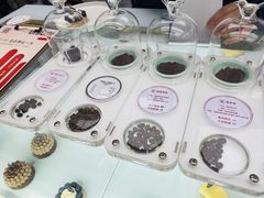 -UNI UNI(环亚凯瑟琳店)