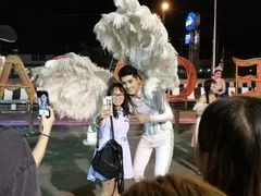 -西蒙人妖秀