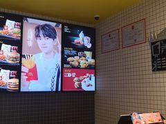 -麦当劳(浦江镇绿地乐和城店)