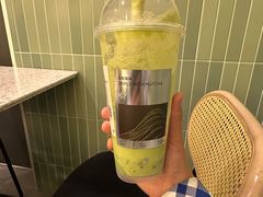 -喜茶(北京华贸购物中心店)