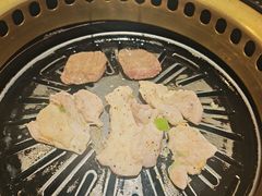-炼火烤肉店