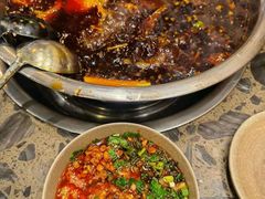 -肖肖酸萝卜鱼火锅(总店)