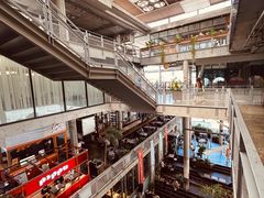 -ROAST coffee & eatery
