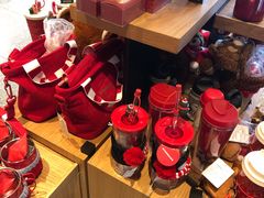 零售区-星巴克臻选(金桥国际店)