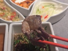 -左庭右院鲜牛肉火锅黑金店(陆家嘴中心店)