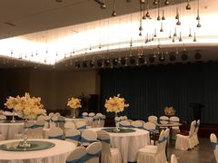 -泓历皇朝酒店(东亭店)