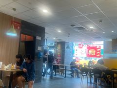 -麦当劳(金稻田路餐)