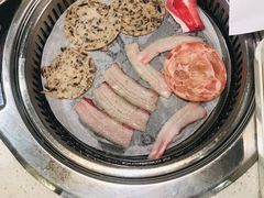 -佰烧海鲜烤肉火锅自助(世茂国际广场店)