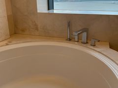 -舟山希尔顿酒店