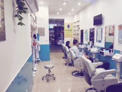 -黑奥秘脱发白发中心