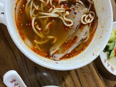 -陇上全荟兰州传统牛肉面(延吉路店)