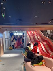 -奈尔宝家庭中心·亲子餐厅(北京东坝万达店)