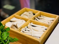 -烹然四季椰子鸡火锅(团结湖总店)