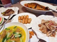 -艳阳天·非遗楚菜(武汉客厅店)