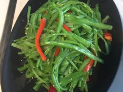 -本来精品川菜(嘉里中心店)